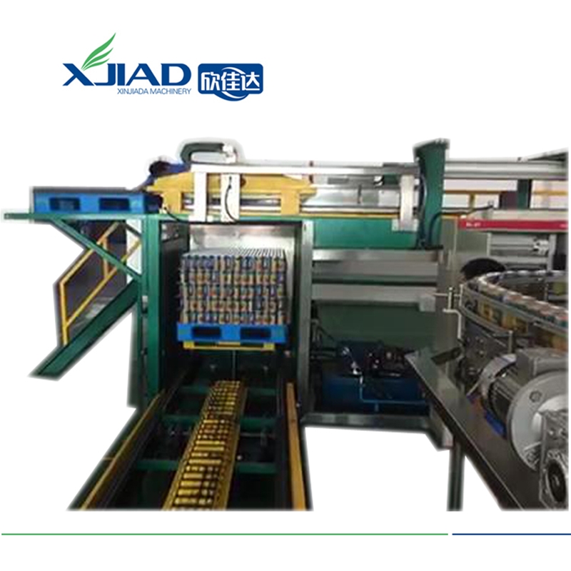 實(shí)罐卸垛機(jī)